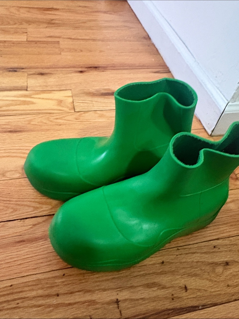 Bottega Veneta Waterproof Green Rain Boots